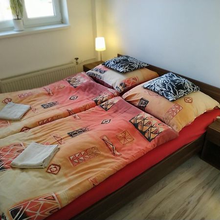 Penzion Kutil Trojanovice Frenštát pod Radhoštěm Eksteriør bilde